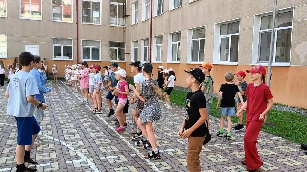 🔥 Финал 15-й смены «От серпантина до финального концерта» 🎤
Вот и пролетели три  недели, которые, 