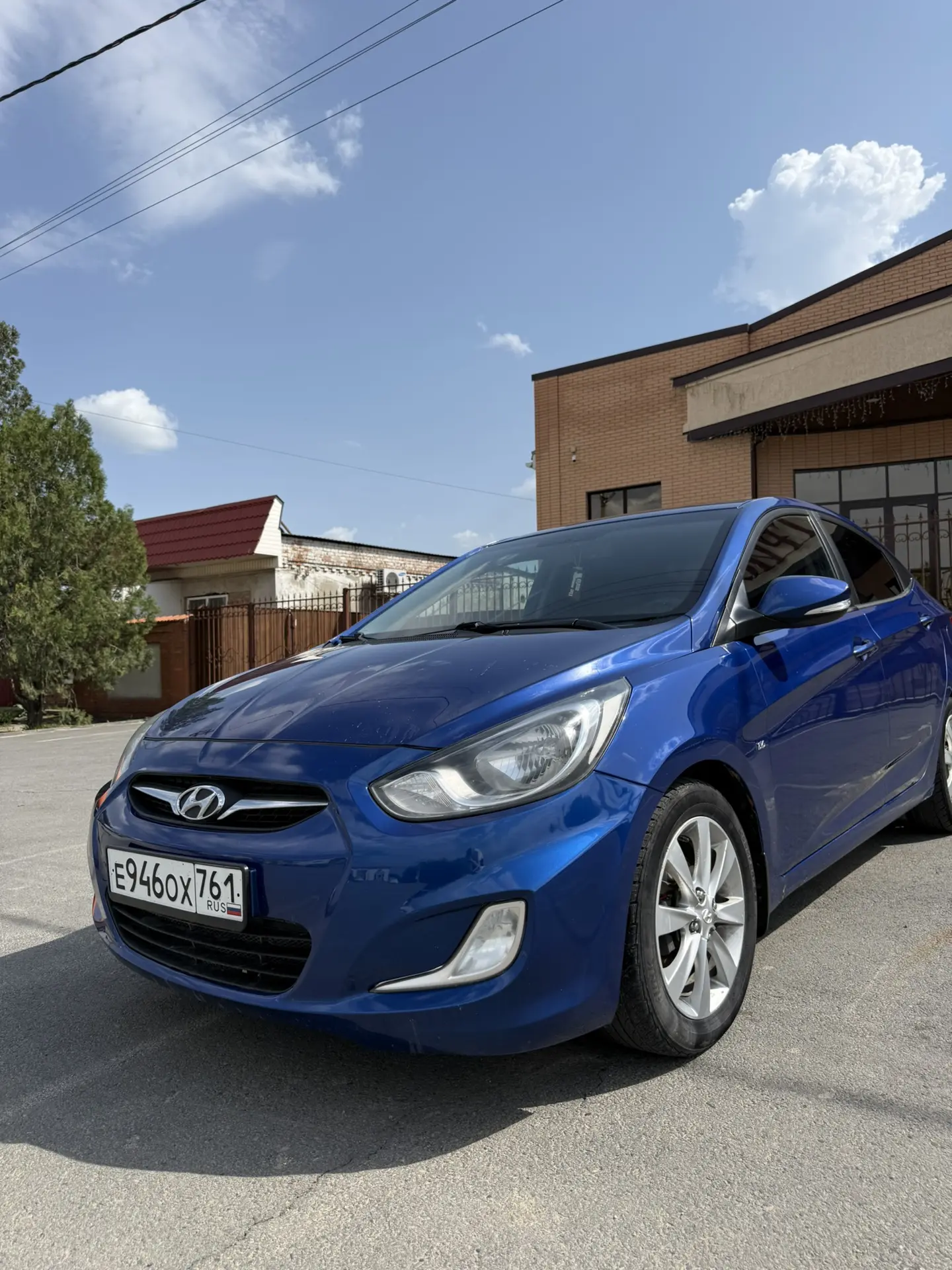 Продам Solaris 2012 г.в в максимальной комплектации! Автомат! Цена 790 торг! ДВС после капитального 