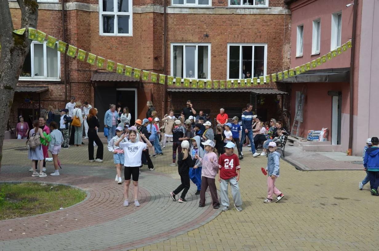 ⛱️  Лето — время ярких событий и больших праздников! 

📣 Сегодня, 1 июня, состоялось торжественное 