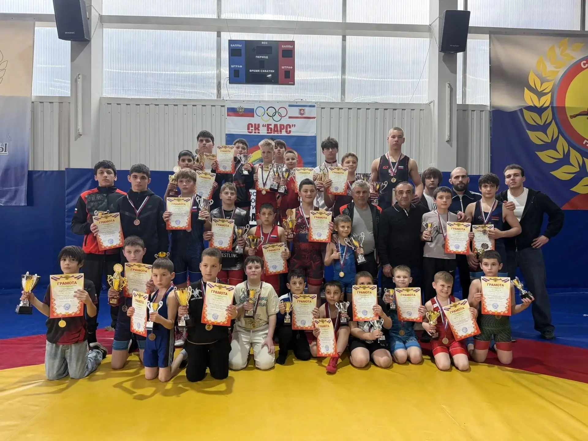2 мая в городе Алушта на базе спорткомплекса ООО"Крымспортобеспечение" проводилось Открытое Первенст