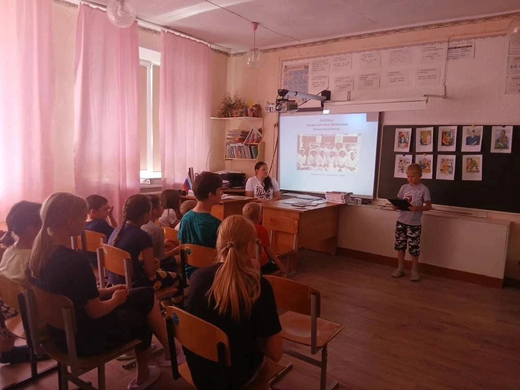 👮‍♂️ От личных проектов до службы закону: как прошел наш День профессий!

Выбор будущего пути — оди