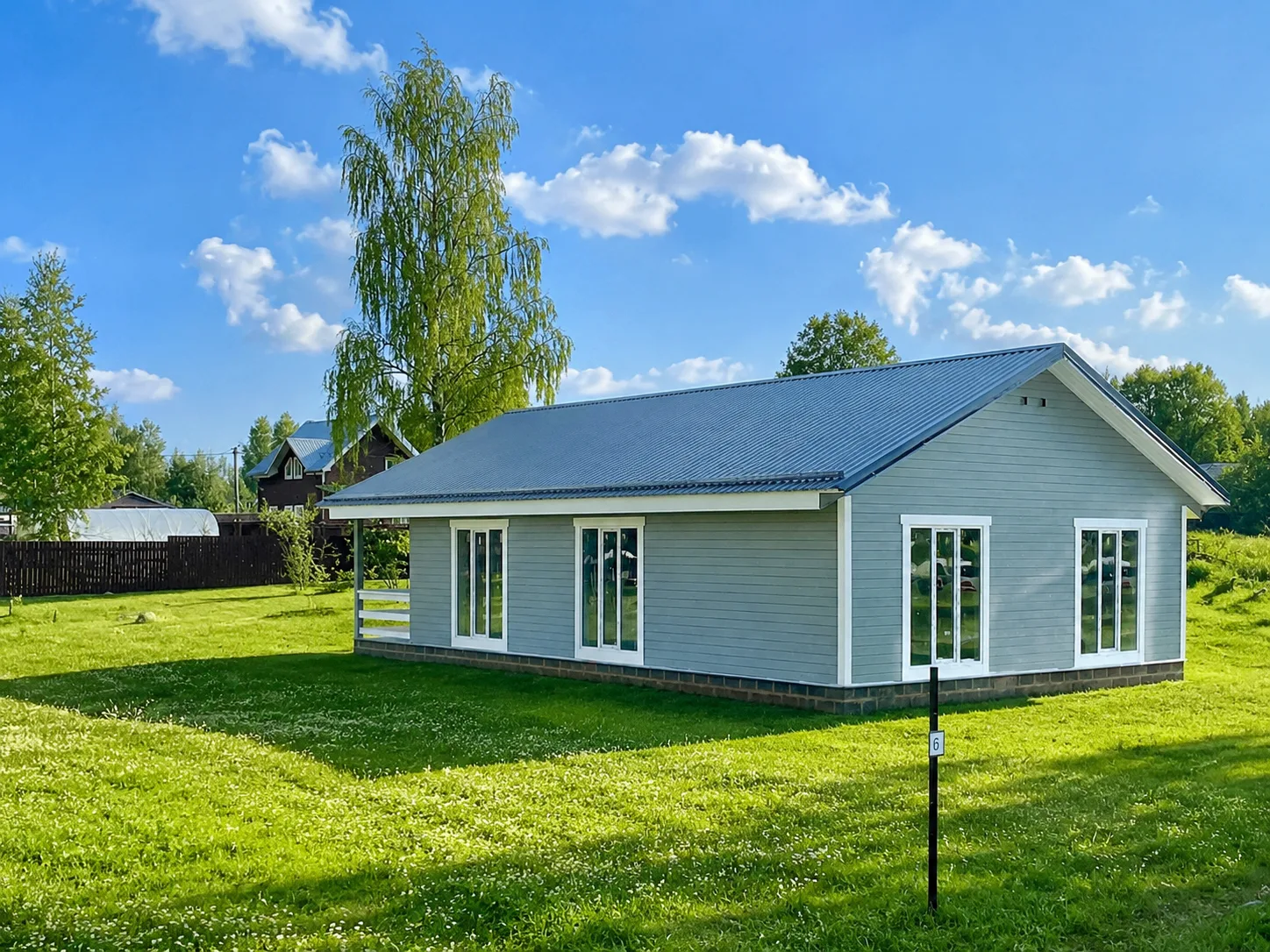 🏡 Дом, в который можно заехать сразу после сделки
Есть дома, которые требуют ремонта.
Есть дома, ко