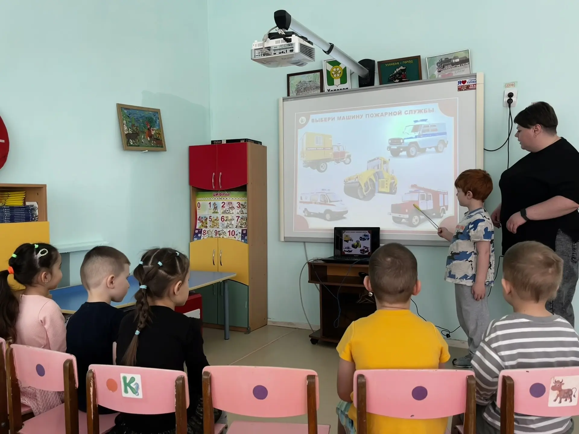 Безопасность — это важно! 🚒

В нашем детском саду прошло увлекательное занятие, посвящённое Дню пож