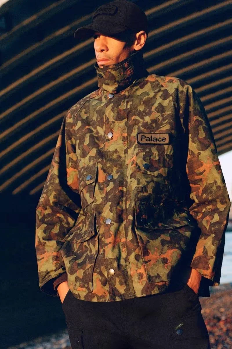 Palace и Barbour планируют релиз совместной коллекции. 

А чтобы расширить аудиторию, они решили вып