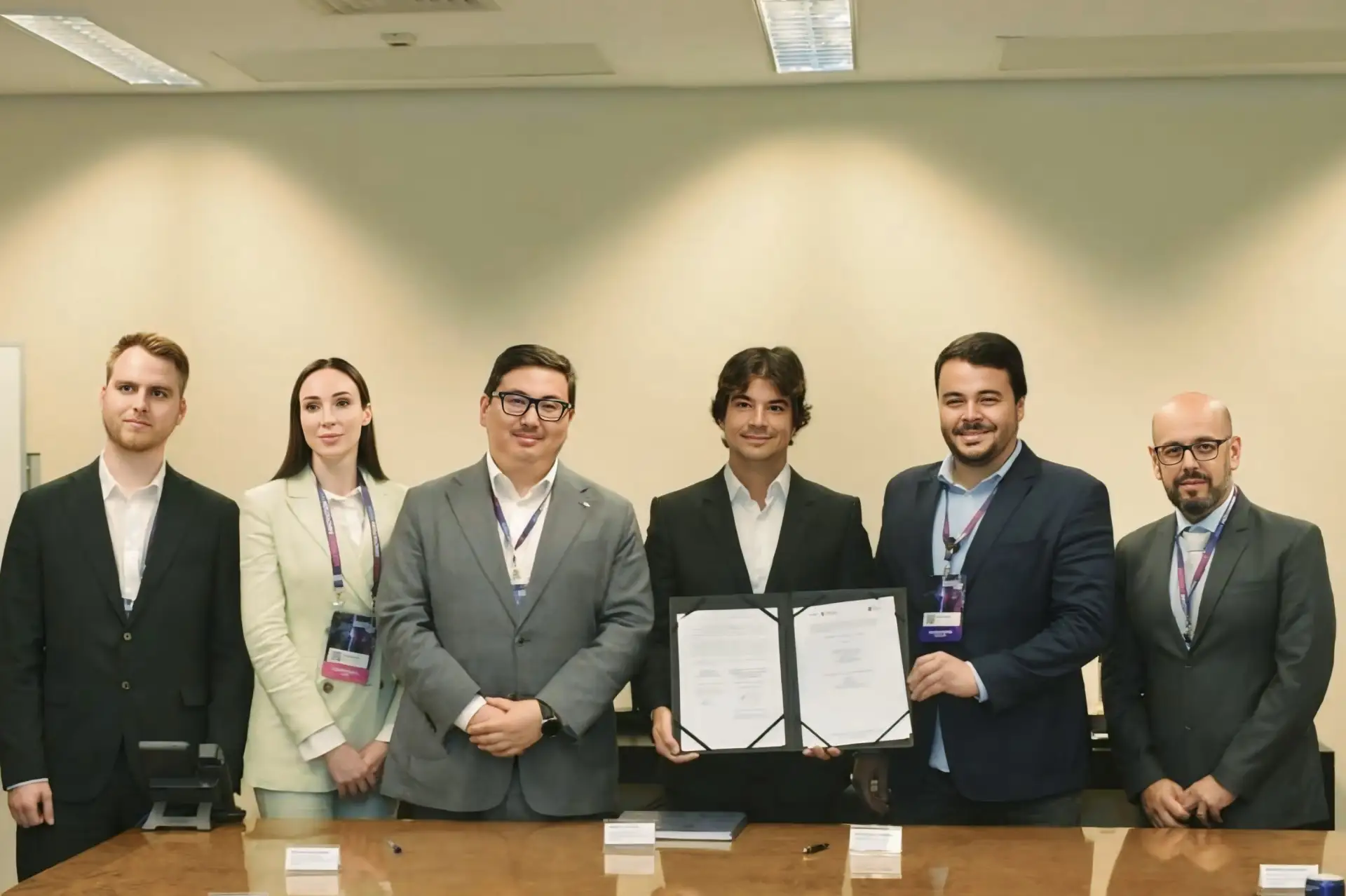 🤝 Представители Правительства Москвы подписали меморандум о сотрудничестве в области цифровизации с