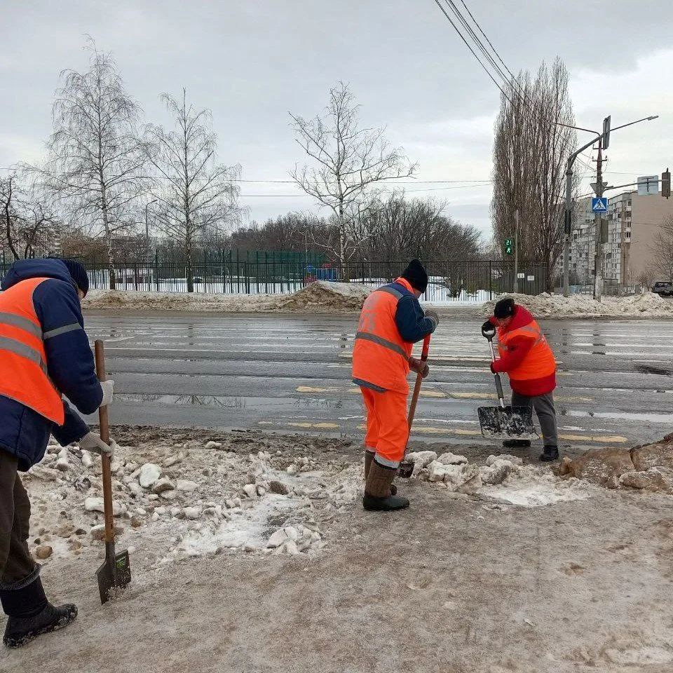 Друзья, доброе утро! Пятницу 13-е, мы встречаем во всеоружии. Пусть приметы отдыхают, когда за дело 