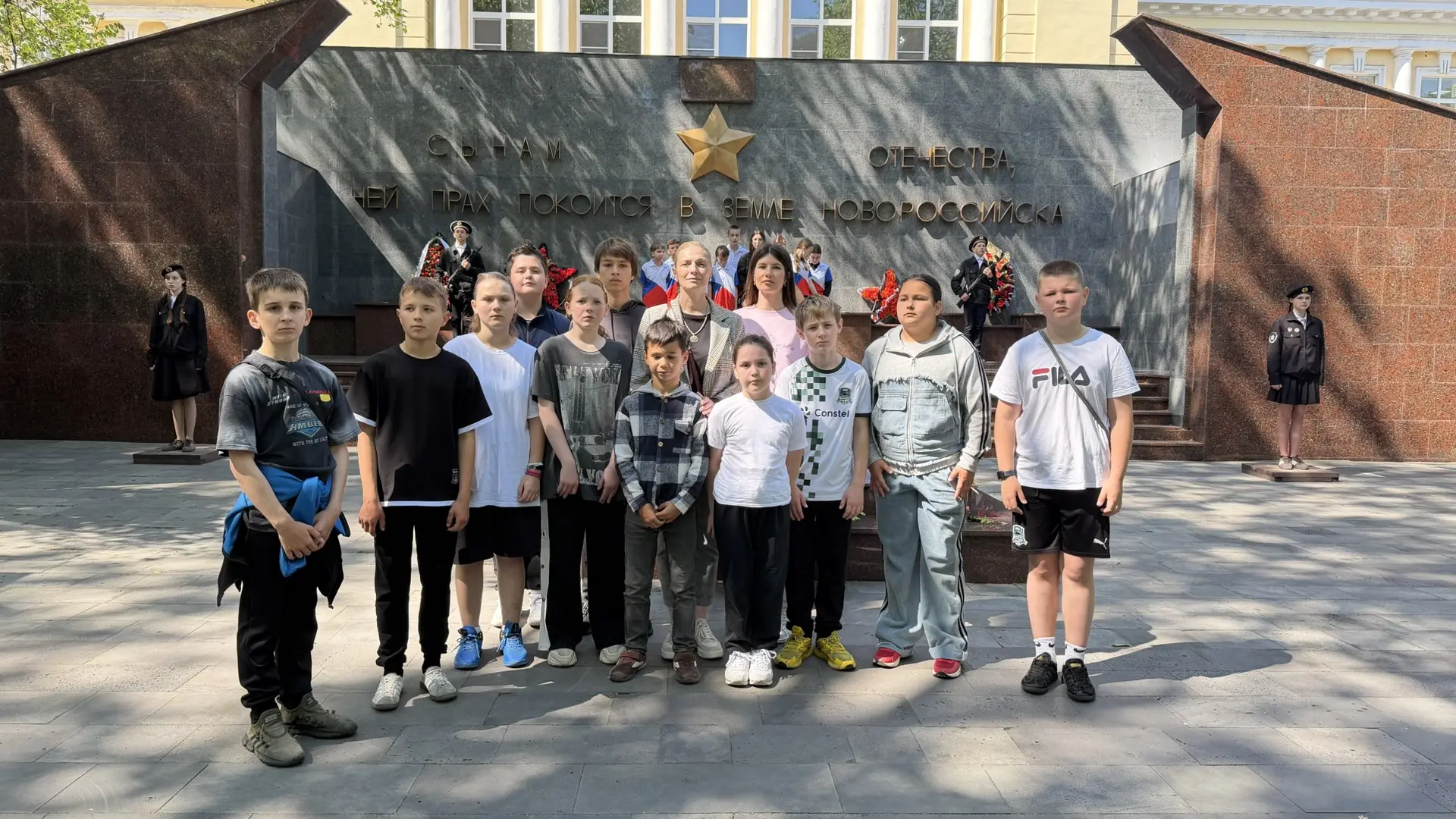 📌 СПОРТСМЕНЫ ШКОЛЫ ПРОБЕЖАЛИ ВО СЛАВУ ПОБЕДЫ

🏃🏻‍♂️ Вчера в Новороссийске состоялась Всекубанская