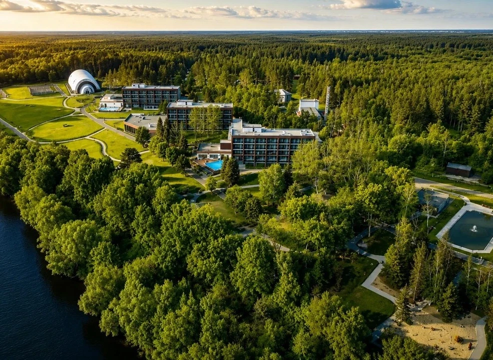 Дубки
Московская область, округ Воскресенск

Отзыв. Лучшее где был в МО. Вооообще всё включено. За 4