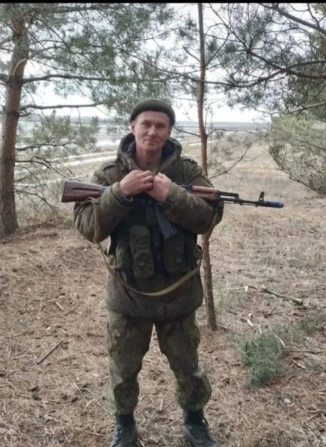 Настоящий Герой, мой земляк отдал себя. Земля тебе пухом Андрюха 🙏🏻🤙