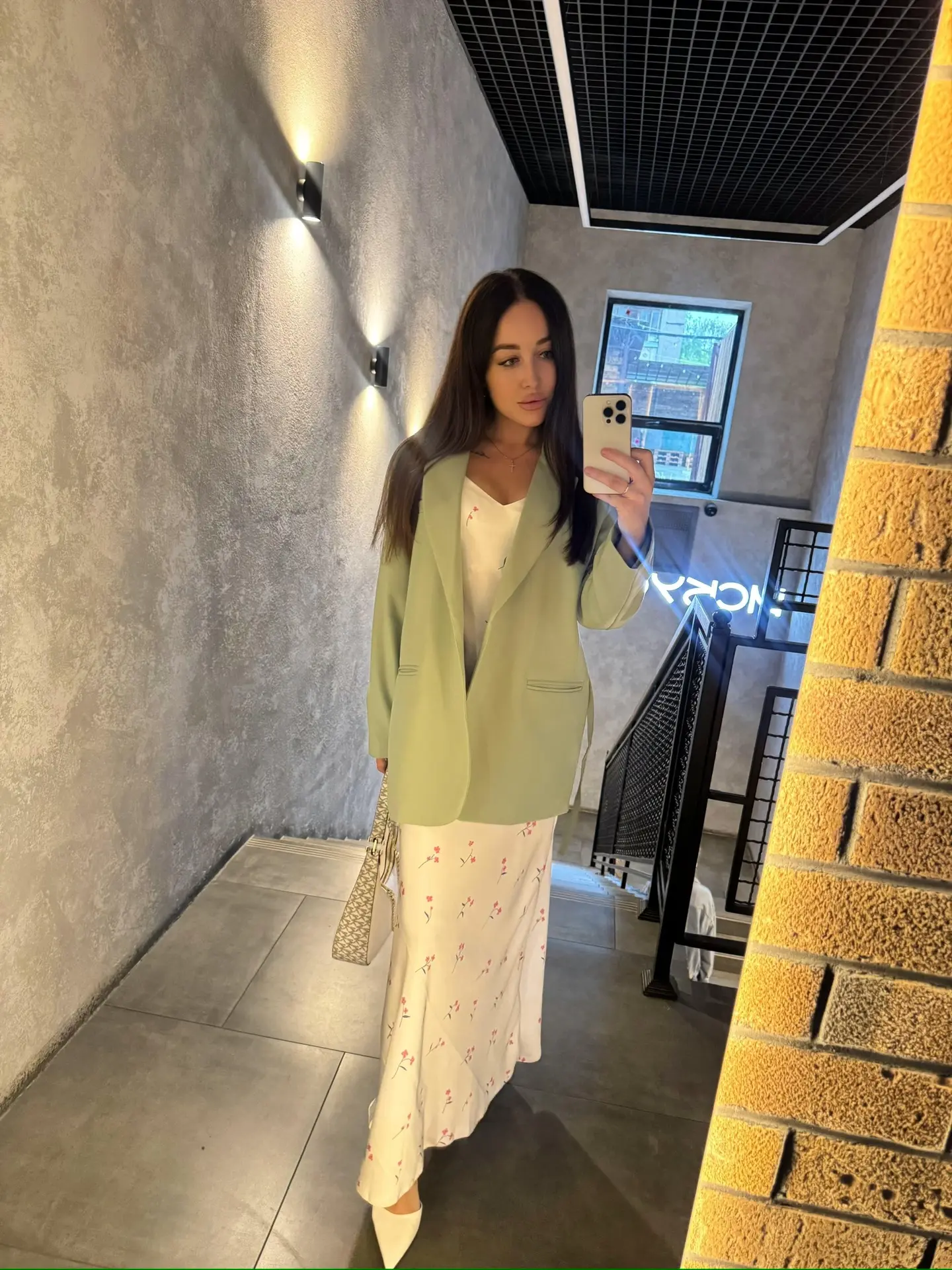Как критиковать себя правильно?

💋Будь честной с собой. Самокритика заключается в том, чтобы быть п