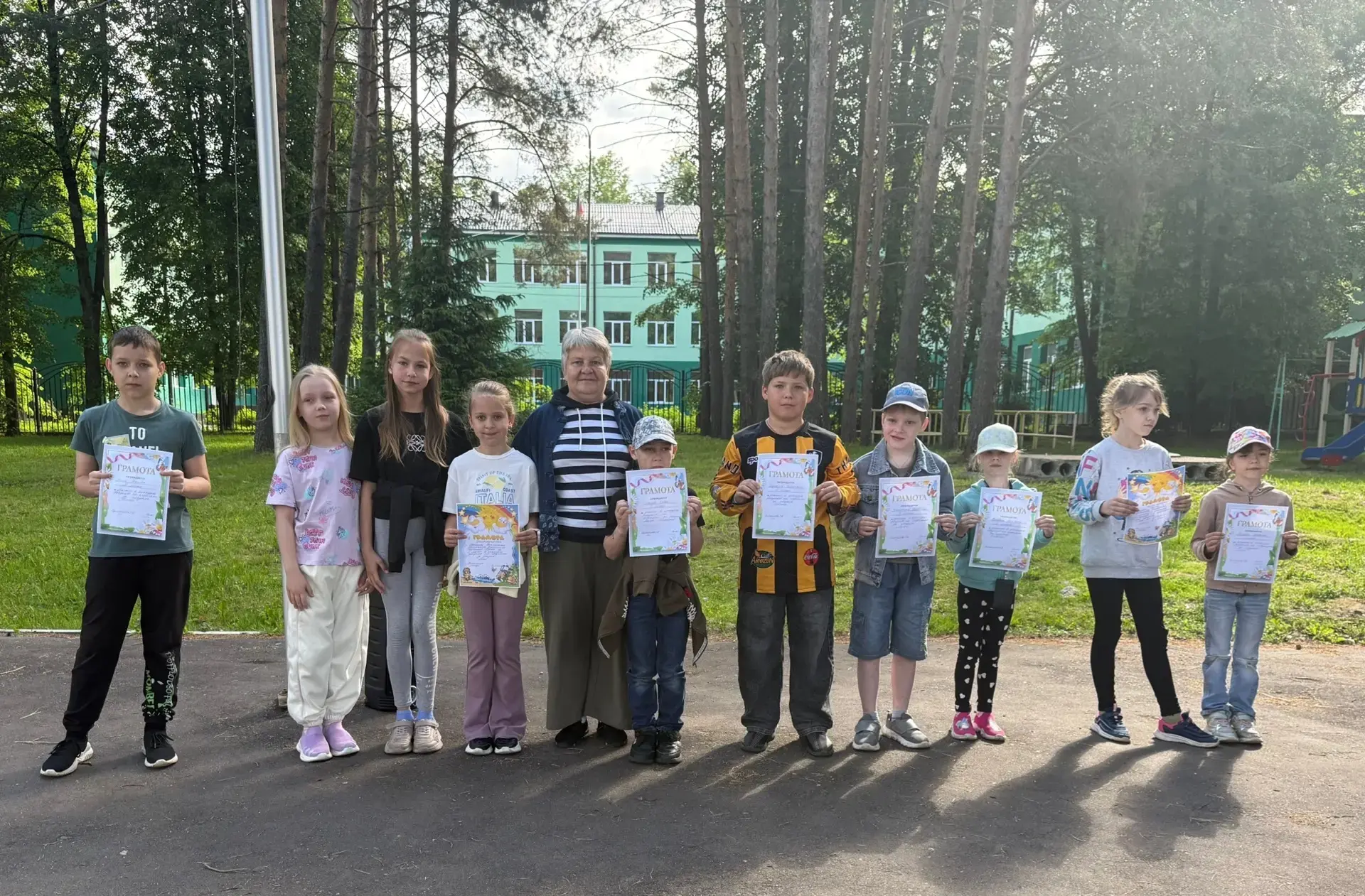 📸 Новый день в школьном лагере «Солнышко»: спорт, безопасность и отличное настроение!

Вот и пролет