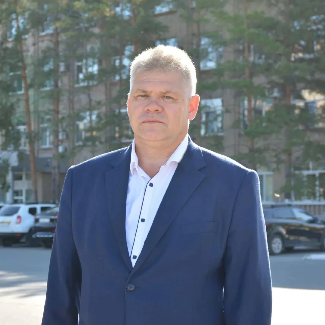 Олег Папунин покидает пост главы Гайского округа.

Об этом он сообщил сегодня в своих соцсетях. Папу
