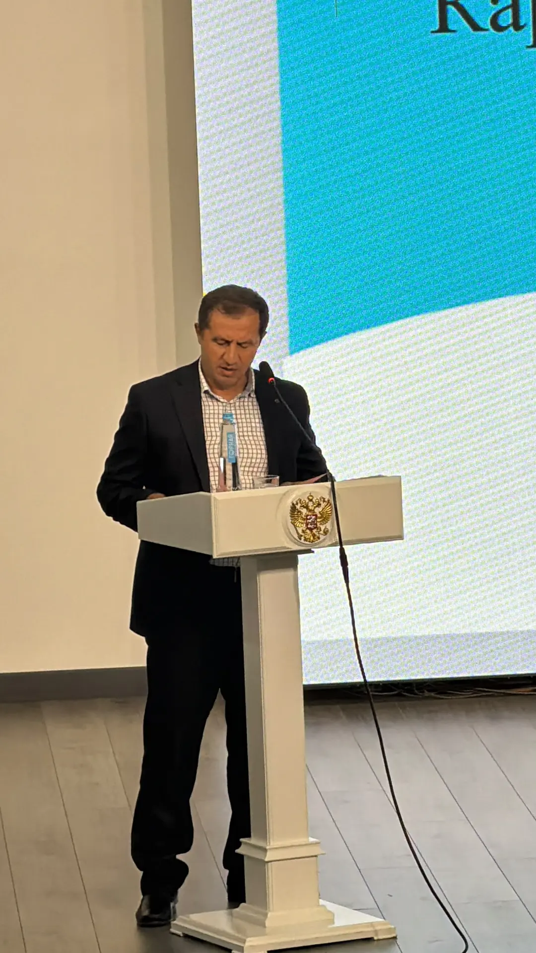 Сегодня, 5 июня 2026 года, в Махачкале прошло совещание с участием депутатов Государственной Думы РФ