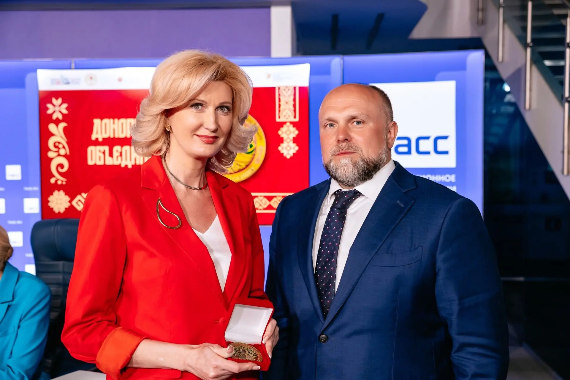 Новосибирский клинический центр крови награжден медалью за активное участие в спецпроекте «Донорство