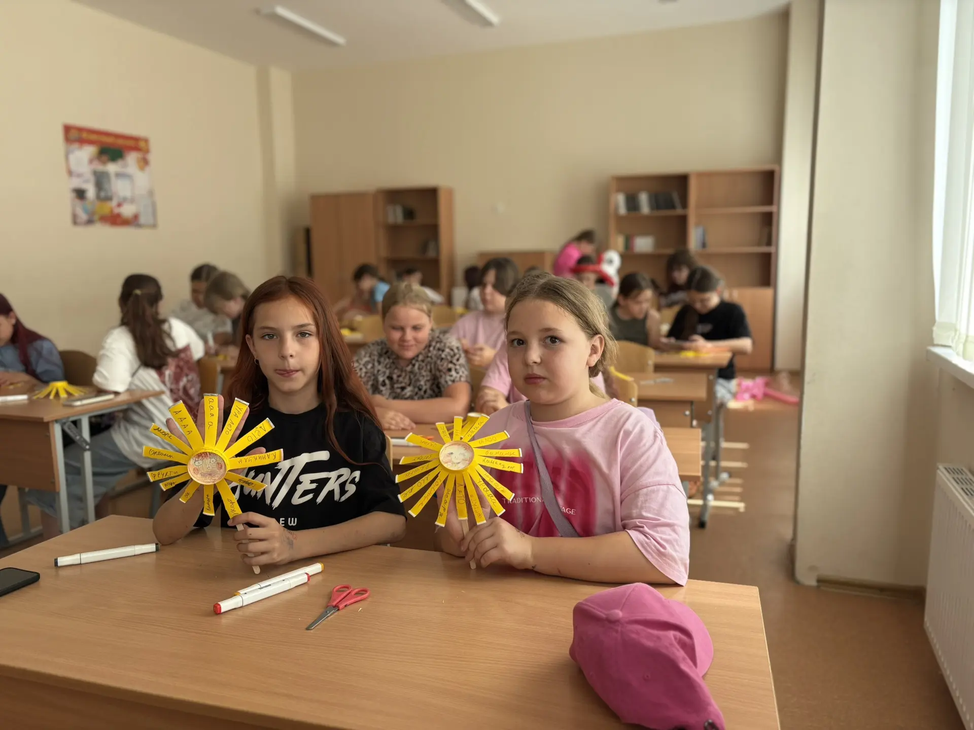 🔥 Один день из жизни «Искорки»: спорт, магия кино, сцена и море улыбок!

Сегодня в нашем любимом ла