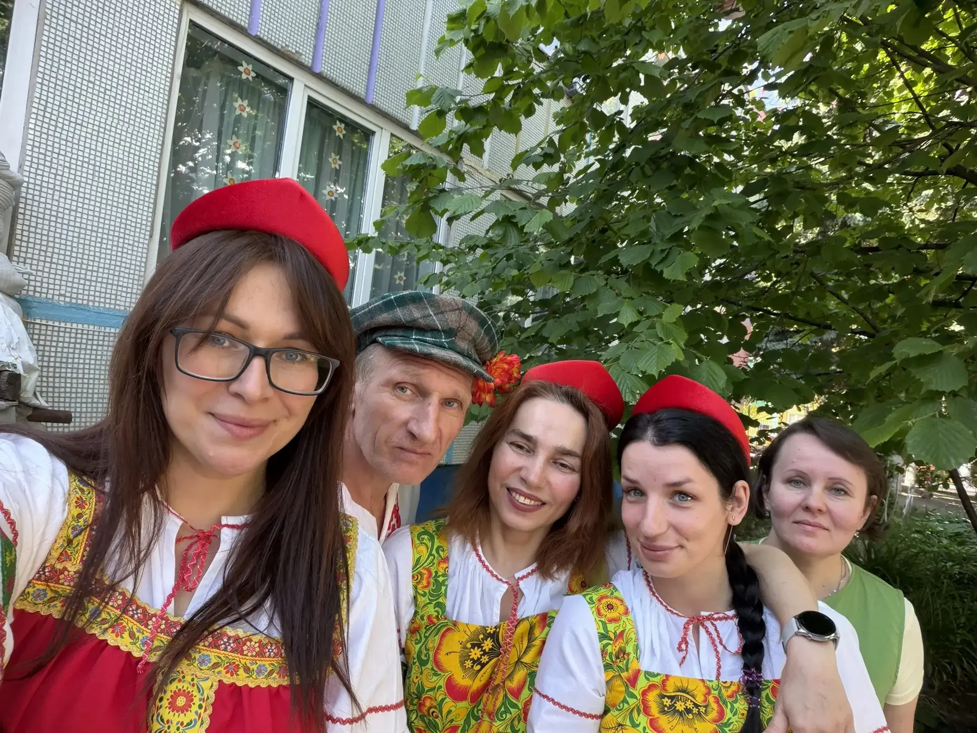 🚗📸 Единство в движении: как сотрудники детского сада покоряли городской автоквест

Ставший уже доб