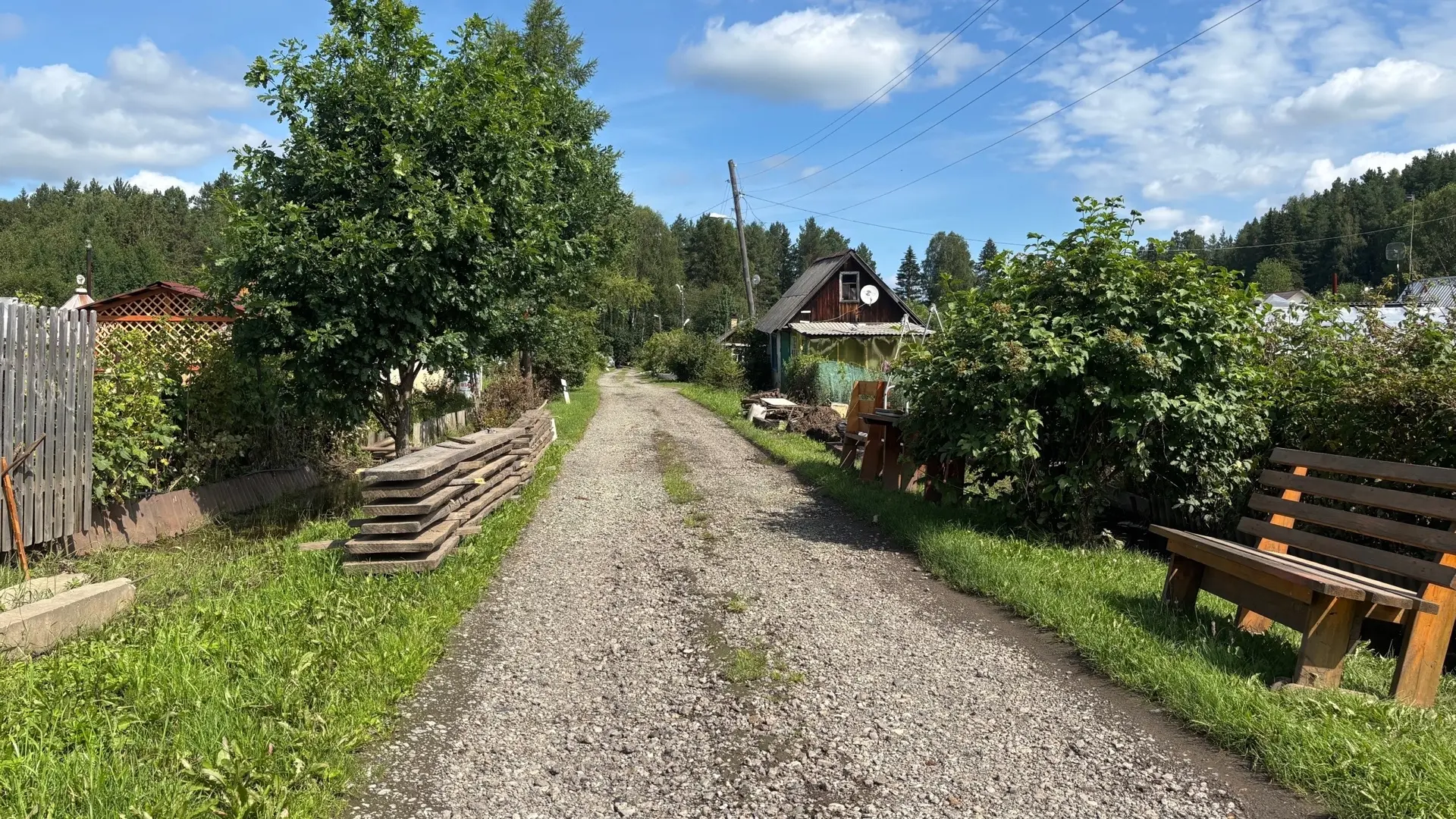 👨‍🌾Садоводы Шамаринских дач восстанавливают свои участки после паводка. Стихия затопила урожай и у