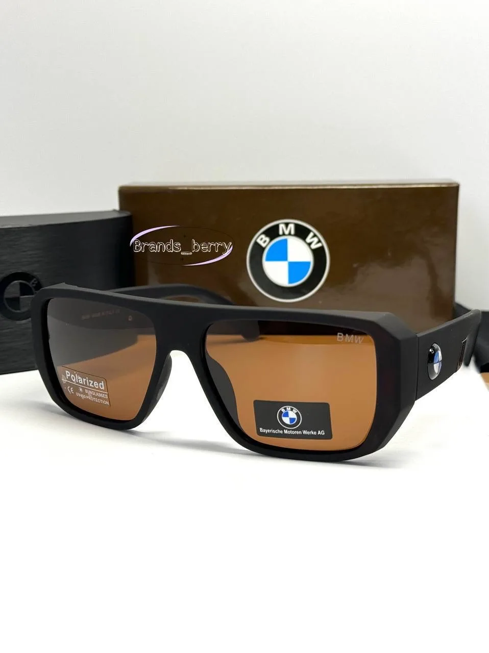 #Bmw    

◽️Мужские  👓 
◽️Очки Polarized - UV 400
Поляризацией, защищает глаза от ультрафиолетовых 