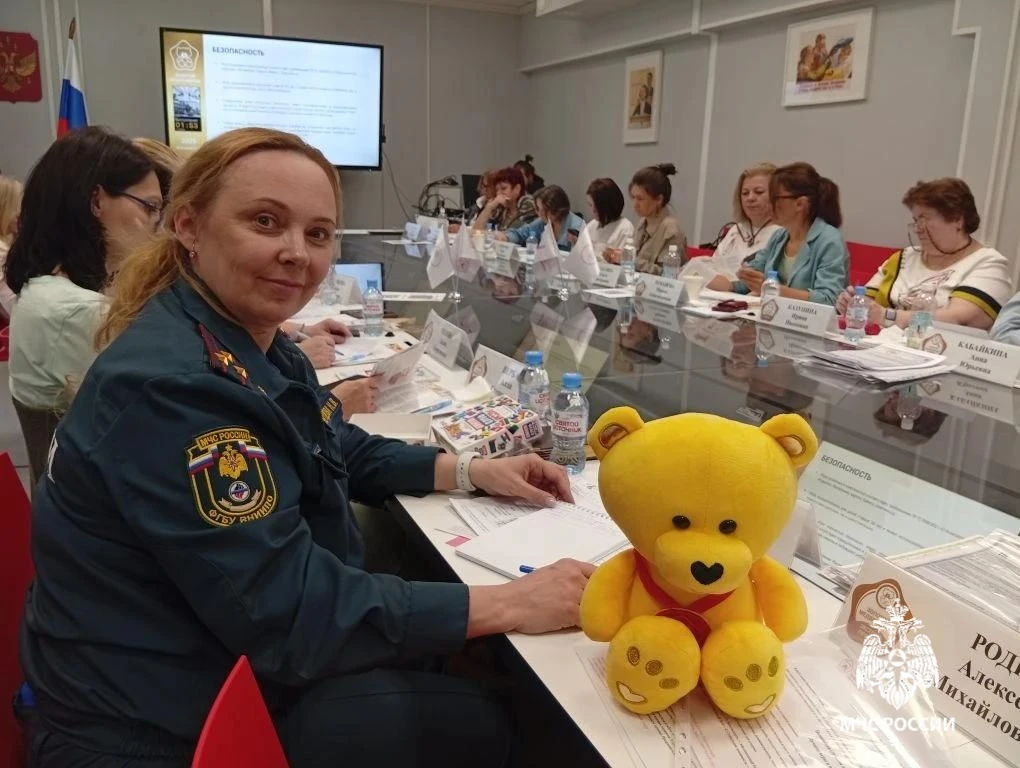 Безопасность детства в приоритете

Сотрудник ВНИИПО МЧС России Наталья Перегудова приняла участие в 