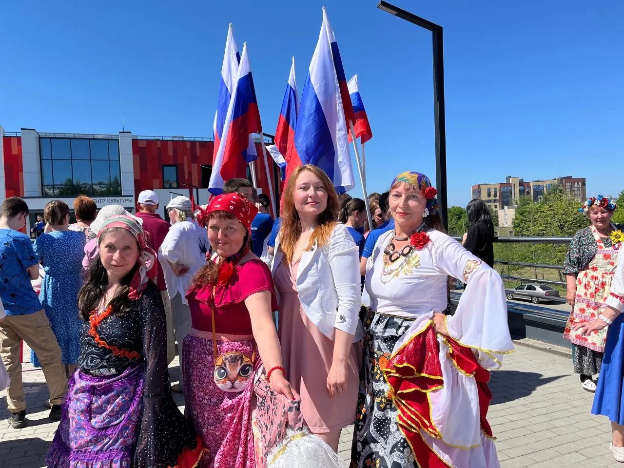🇷🇺 День России

С праздником, дорогие преподаватели, студенты и родители!
🗓️Ежегодно 12 июня отме