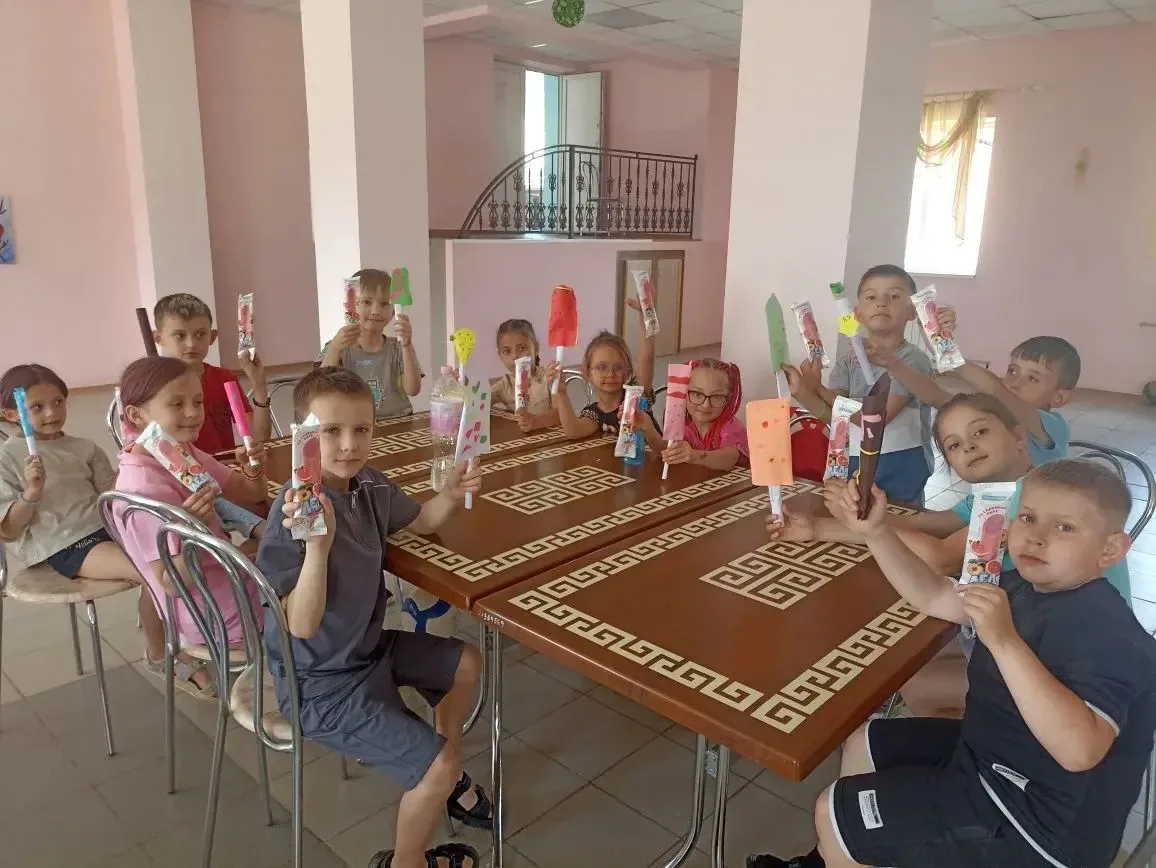 🍦 15 июня в летнем пришкольном лагере «Радуга» ГБОУ «Новоамвросиевская школа Амвросиевского м.о.» п