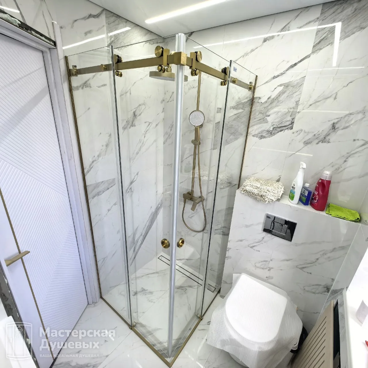 🚿Душевое ограждение из прозрачного,  закаленного  стекла 8мм 
☑️ Фурнитура из нержавеющей стали, цв