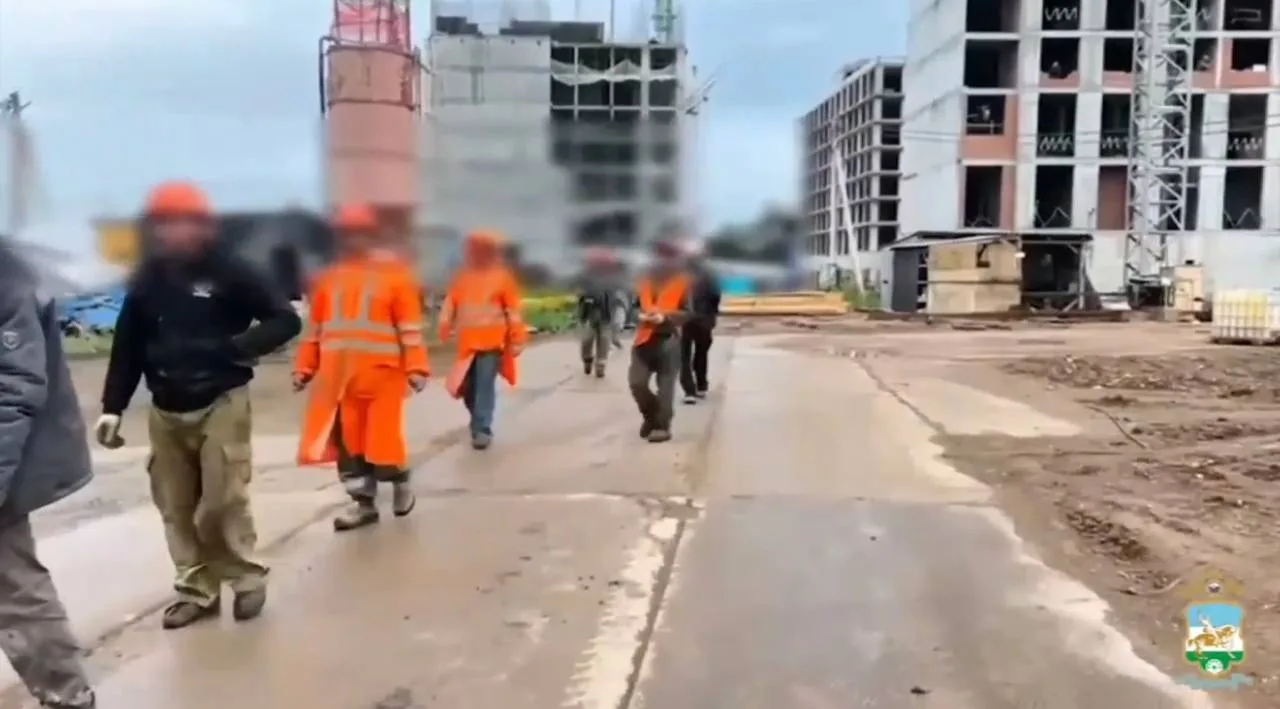 😱 В Уфе выявили сотни нелегальных мигрантов по итогам федеральной операции

С 1 по 10 июня в столиц