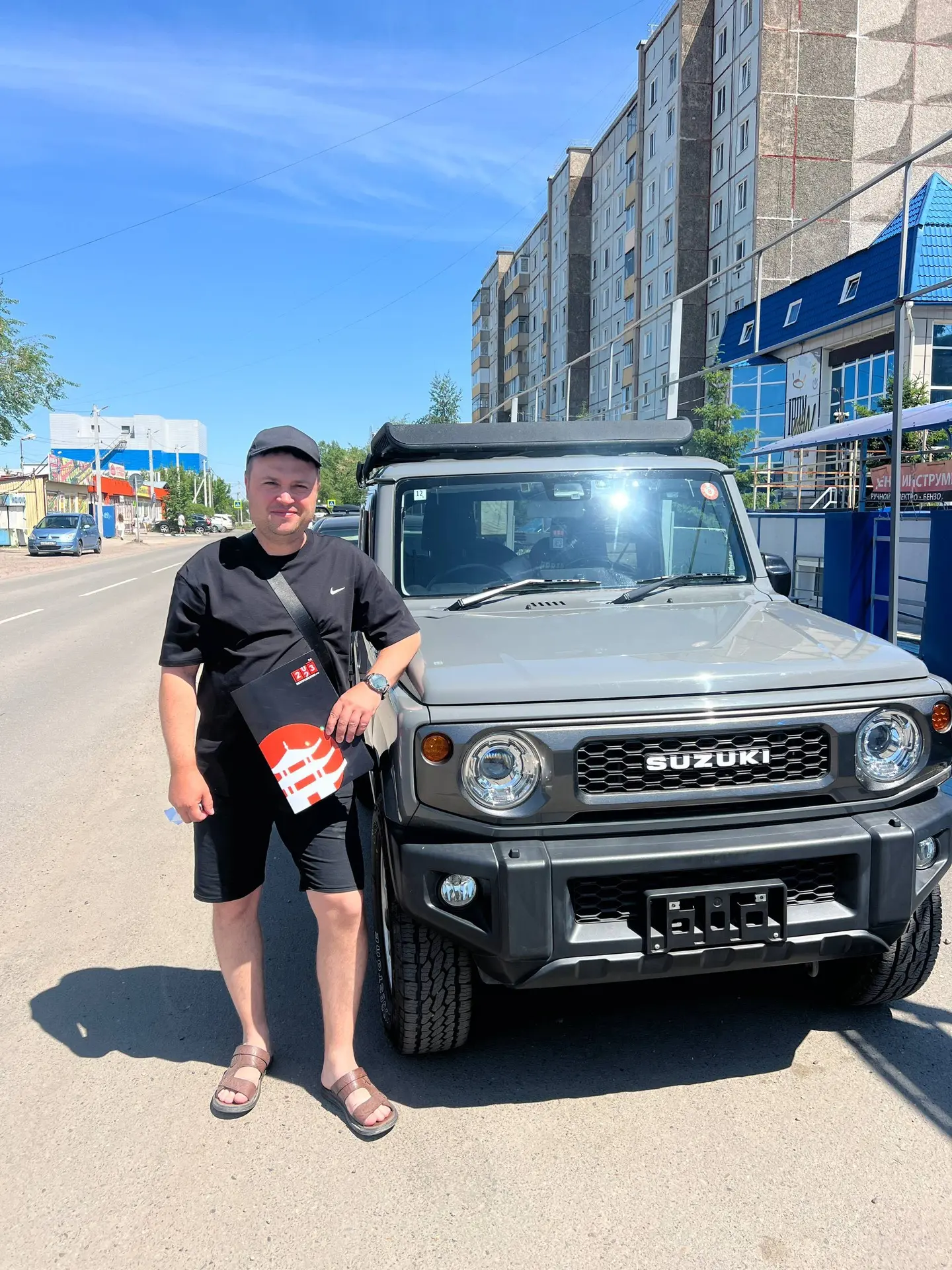 Выдали автомобиль нашему заказчику Василию🤝 🤗

Suzuki Jimny 2019 года который мы купили в Японии, 