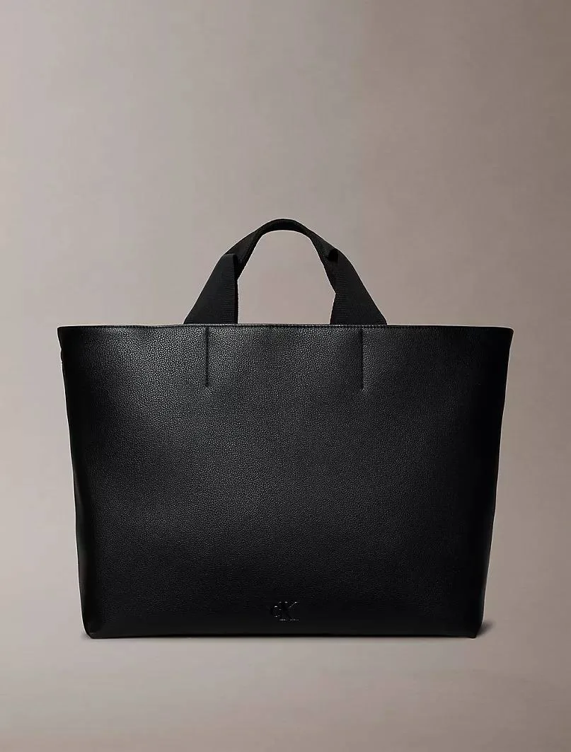 #calvinklein супер цены 🔥 сроки акции ограничены 🔥

Сумки      
4.800₽ плюс доставка до Ульяновска