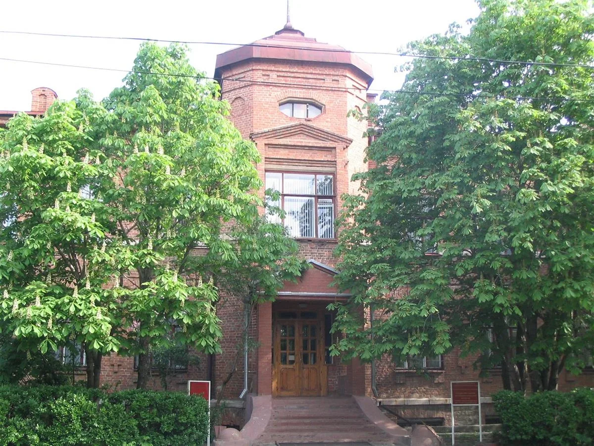 В САМАРСКИЙ НИИСХ - филиал СамНЦ РАН требуется главный библиотекарь. Заработная плата 35000, режим р