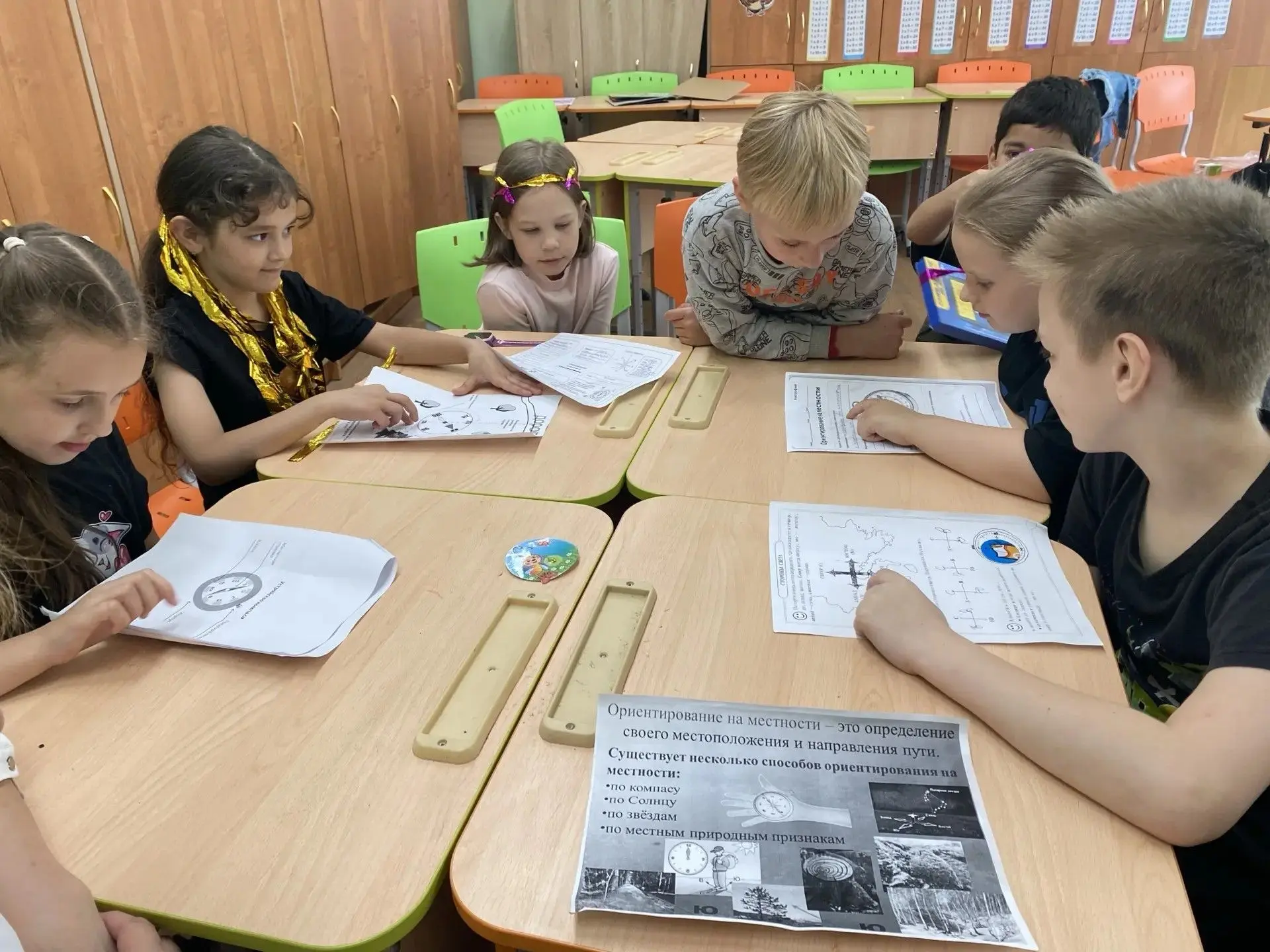 🌿 День в лагере, посвящённый лесу: настоящее приключение! 🌿День начался бодро — с зарядки на свеже
