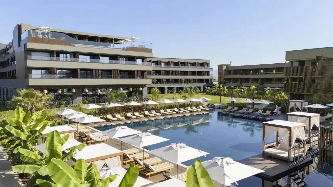 🇹🇷Рекомендуемый отель в Турции, Сиде 

⭐️JACARANDA LUXURY RESORT 5*

Роскошный отель на берегу мор