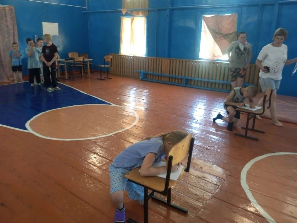 5 июня в летнем лагере Петропавловской ООШ  прошёл День Орлят России.
В этот день наставники рассказ