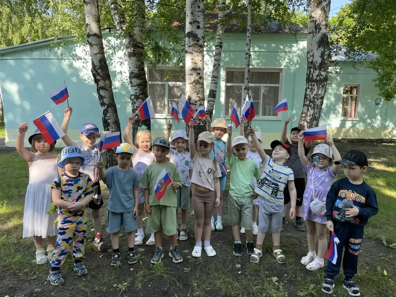 🇷🇺 Есть праздники, которые объединяют всех. День России — именно такой день. Он напоминает о родны