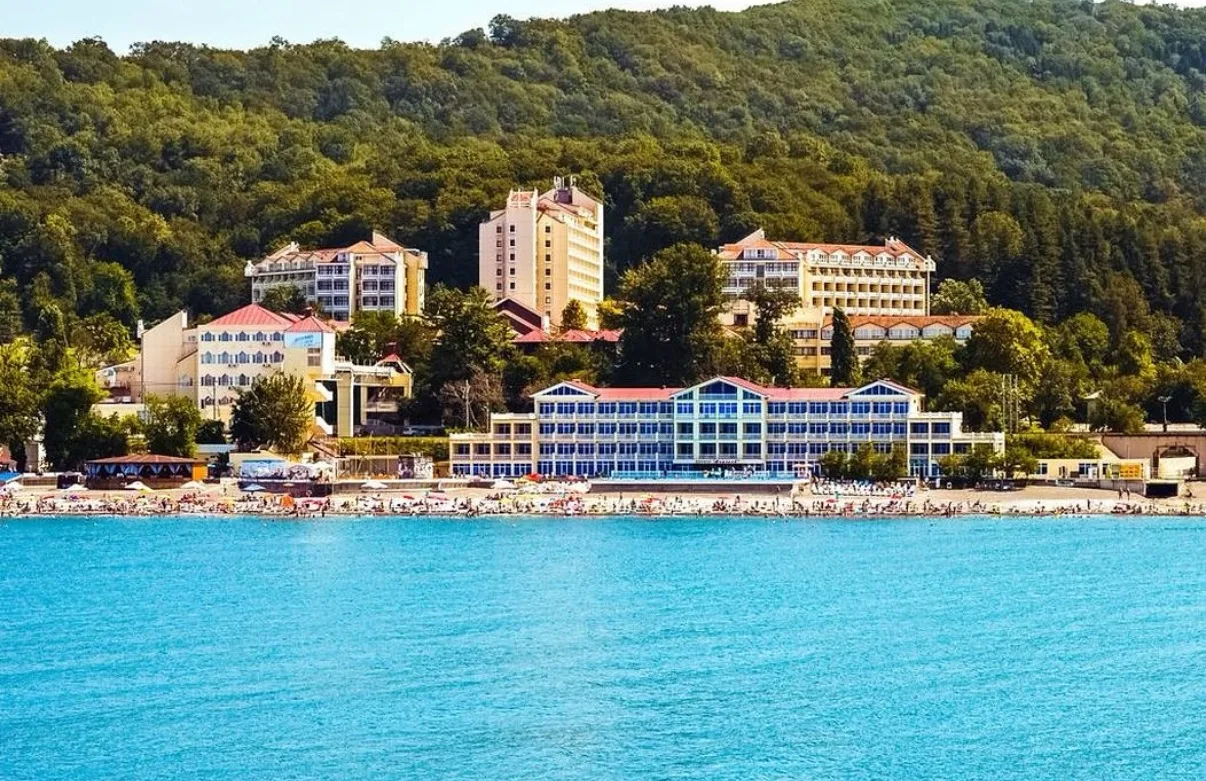 🐬Сочи, Аквалоо ✈ 20 июня на 7 ночей 66 143₽ с человека, за ребёнка + 43 095₽ , «всё включено». Семе