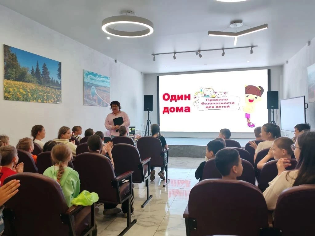 Летние каникулы - время беззаботного отдыха и развлечений детей, восстановления их здоровья и новых 