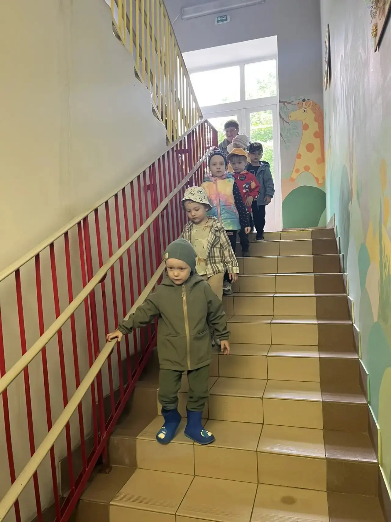 🚨 Учебная тревога — это серьезно!
Сегодня в Структурном подразделении «Детский сад «Колокольчик» и 