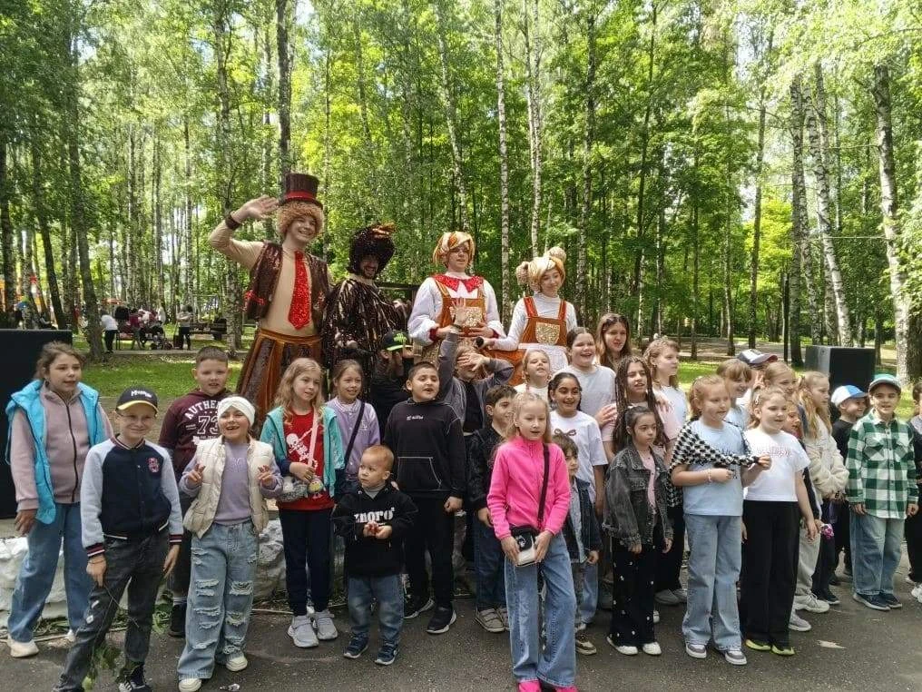 🎈 1 июня в Парке культуры и отдыха им. Д.Т. Стихарева состоялся праздник, посвящённый Дню защиты де