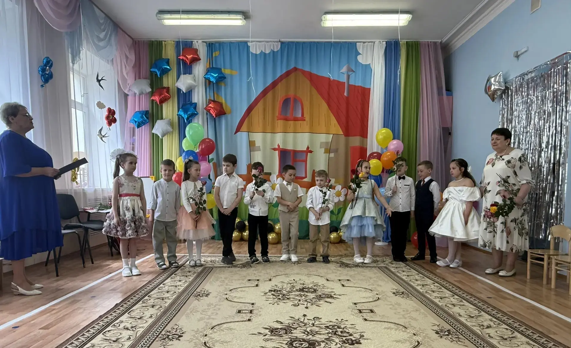 🌟Маленькие выпускники, большие мечты!🌟

 ✨️Выпускной в детском саду — это не просто праздник, это 