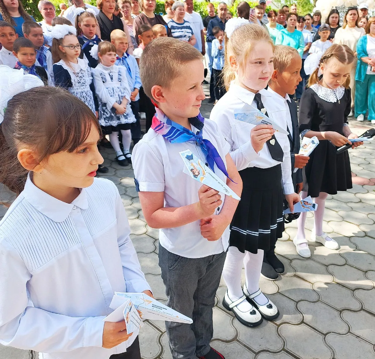 ✈️ «Самолётик будущего» — навстречу новому этапу!

🎈Последние звонки 🔔 — особенный праздник, связа
