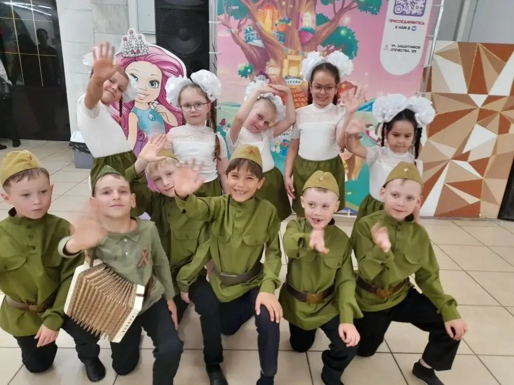 🎉Ура! 🎉

Наши ребята стали победителями конкурса «Мы за великую державу!»🇷🇺 с танцем «Тальяночка