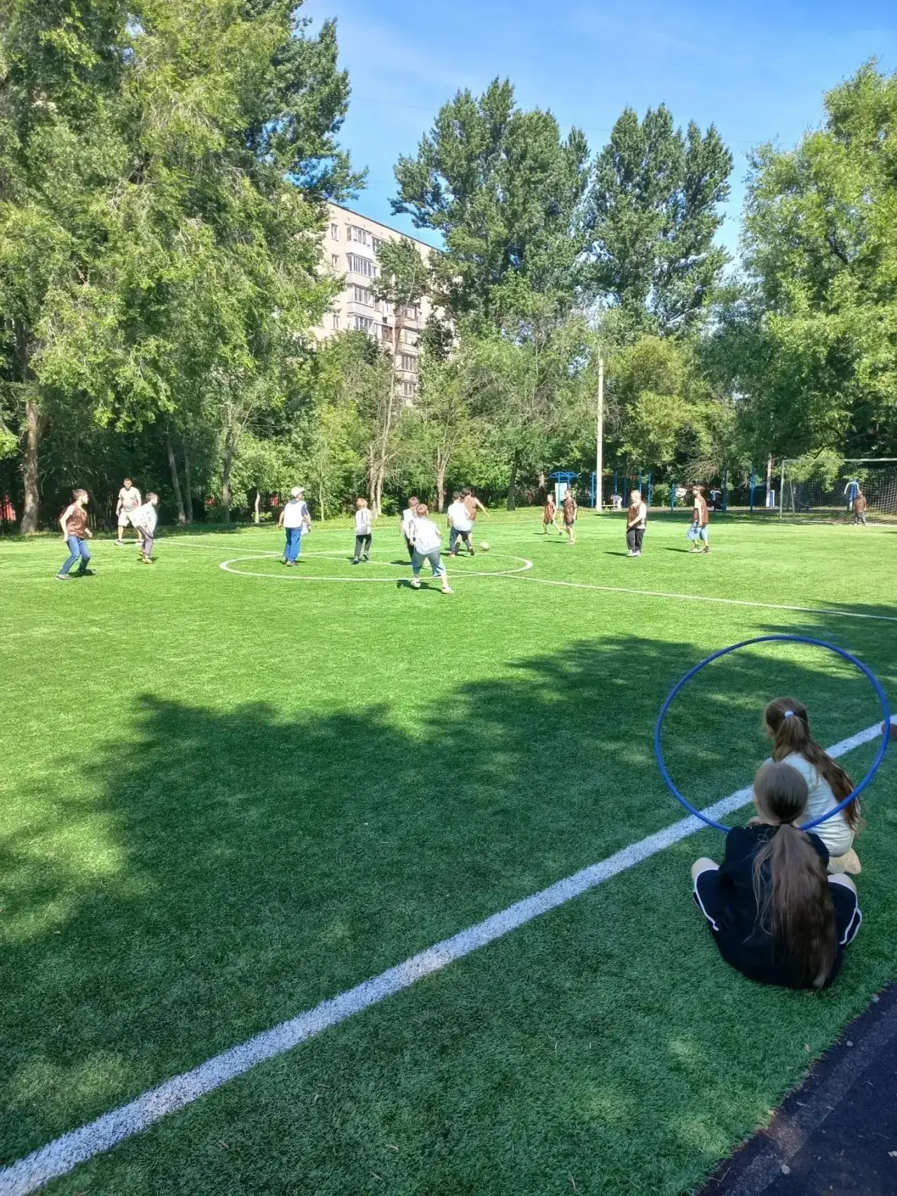 ☀️ В нашем лагере нет времени для скуки! ☀️

Каждый день здесь — это море энергии, смеха и движения!