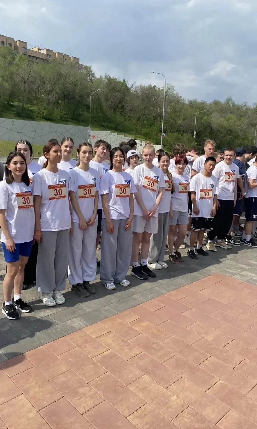 🏃‍♂️🏃‍♀️ Бронза в честь Победы!

С гордостью сообщаем: команда Университетского колледжа заняла 3 