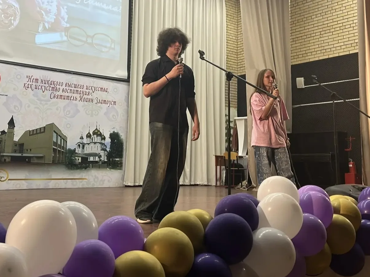 🎓 Готовимся к выпускному вечеру!
До выпускных вечеров осталось совсем немного. В школе постепенно п