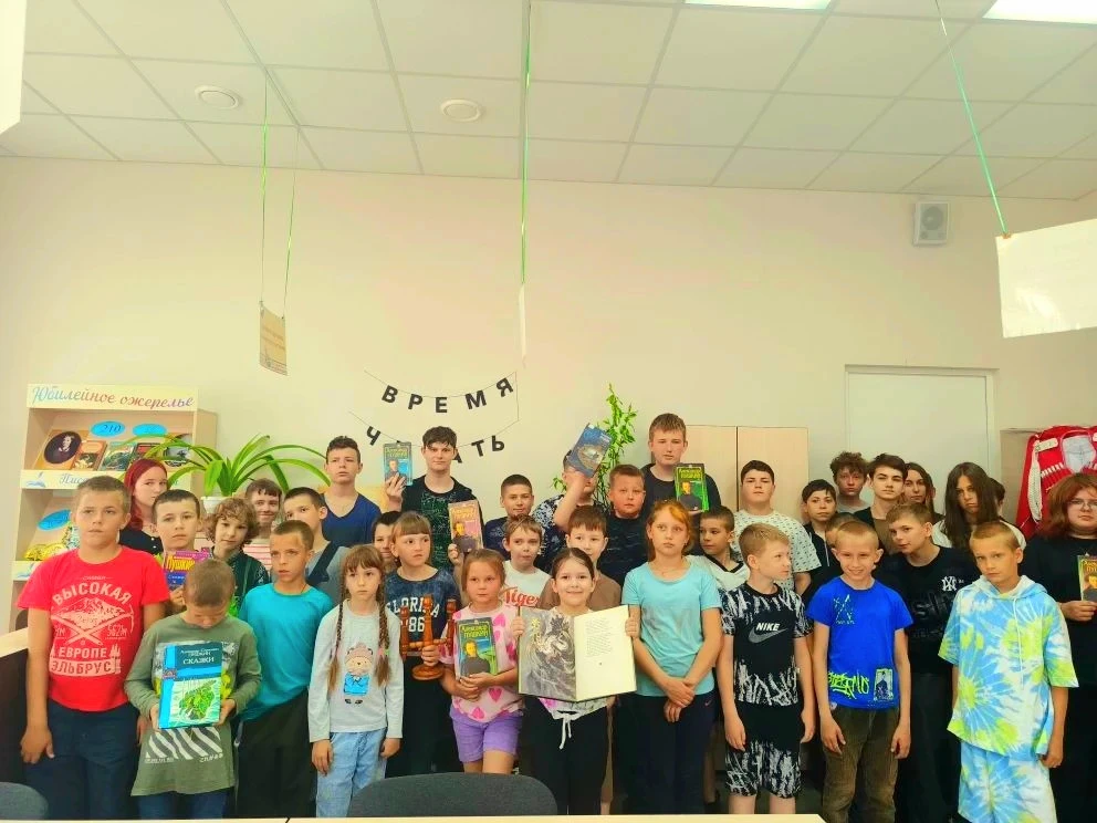 Викторина по произведениям Пушкина

3 июня в библиотеке станицы Бородинской прошла викторина «Знаком