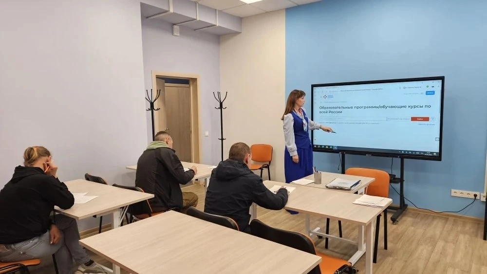 Нацпроект «Кадры» помогает белогорцам найти работу

В Белогорском отделе Кадрового центра «Работа Ро
