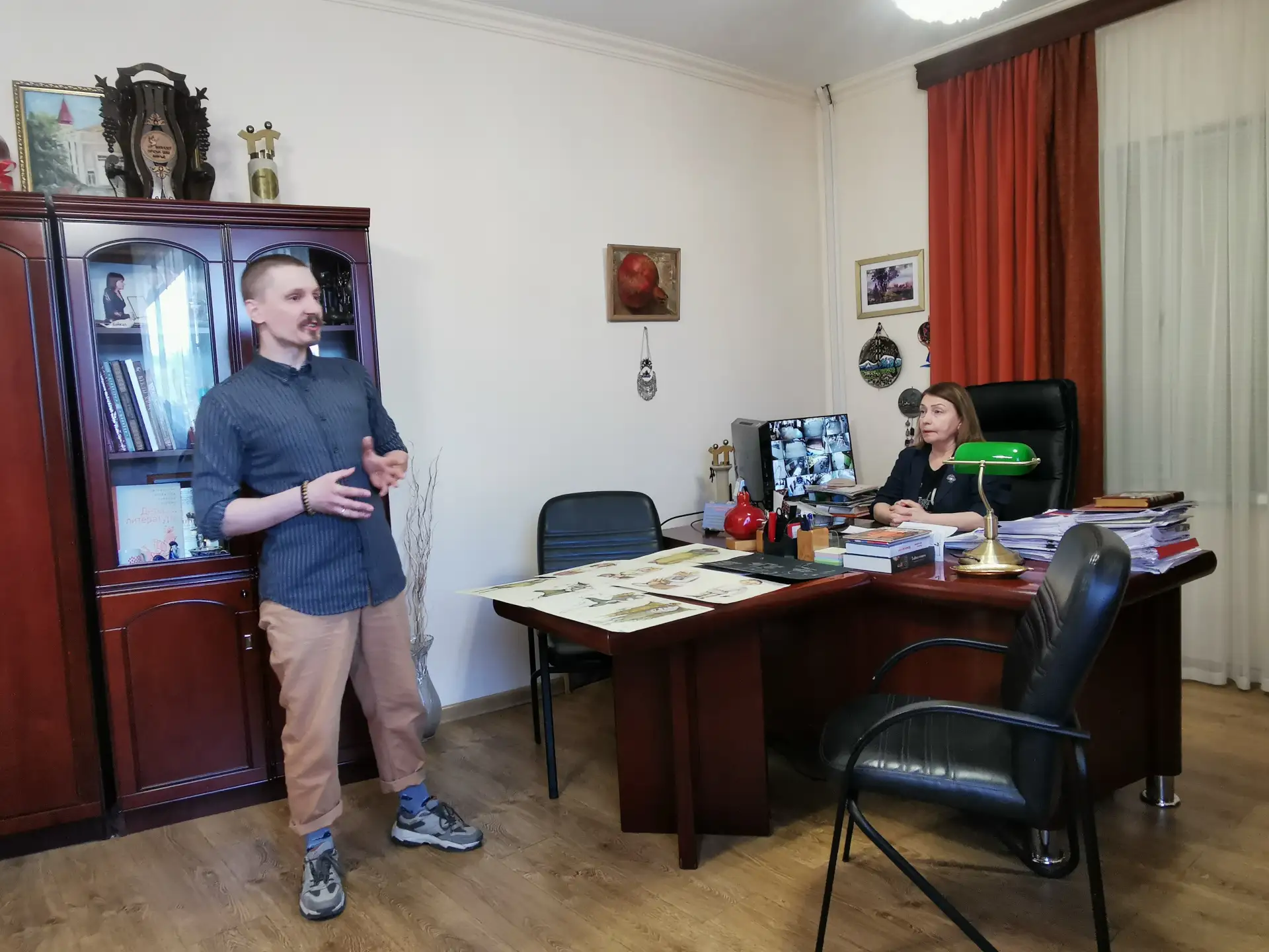 Лето для творческого коллектива нашего театра — это не только гастроли, сезон отпусков, но и работа 
