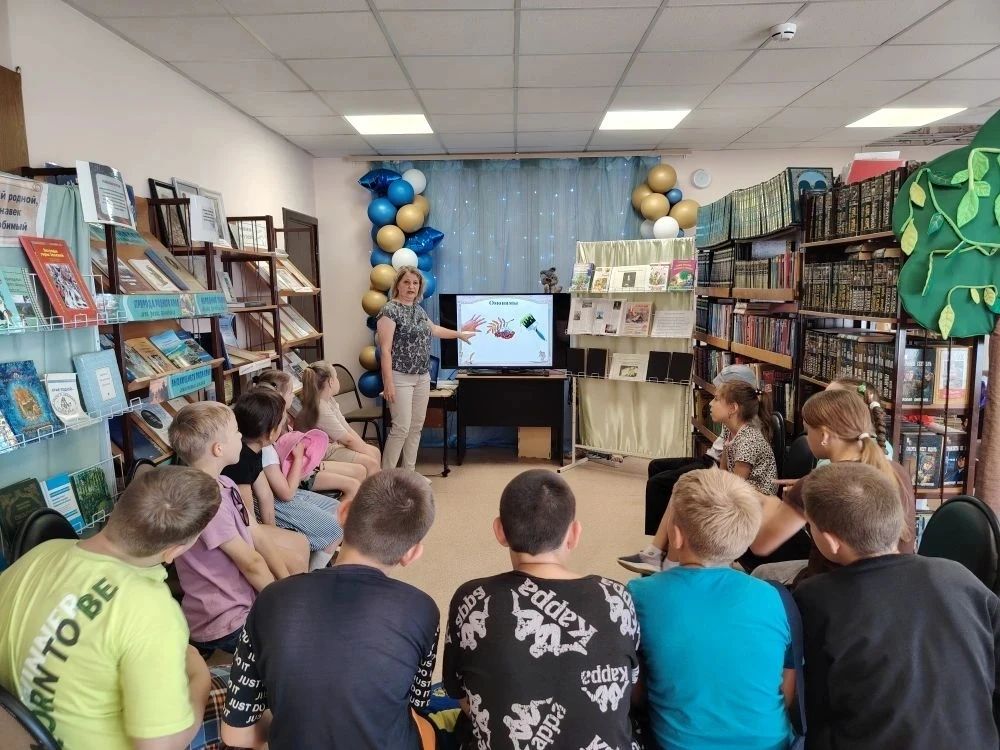 В Кузедеевской библиотеке прошло мероприятие, которое перенесло юных читателей из летней оздоровител