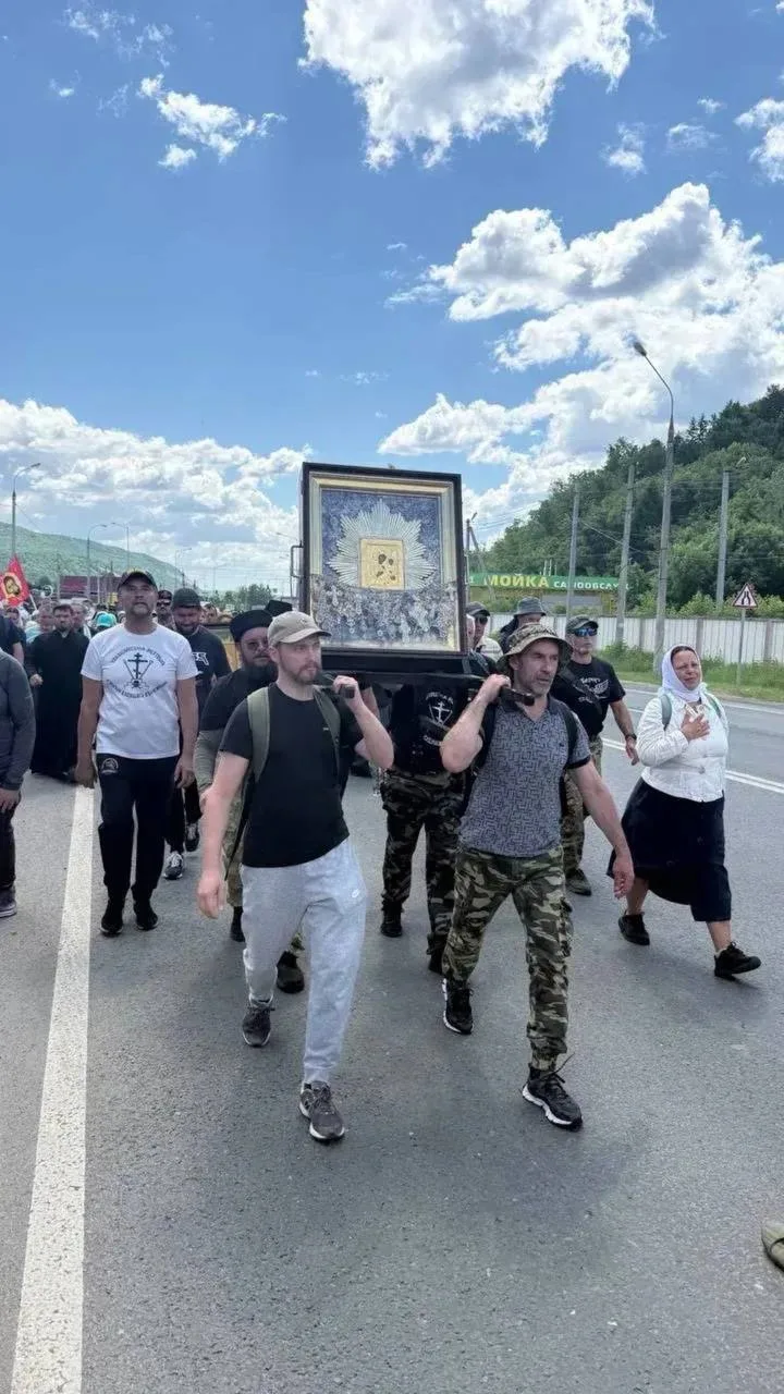 🙏 Путь, который объединяет людей

В этом году команда Центра имени Юрия Репина вновь приняла участи