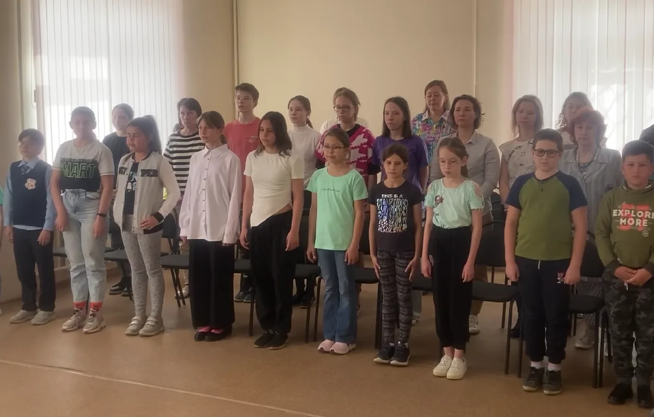 МИНУТА МОЛЧАНИЯ 🎗

В преддверии Дня Победы преподаватели и учащиеся Детской музыкальной школы №8 им